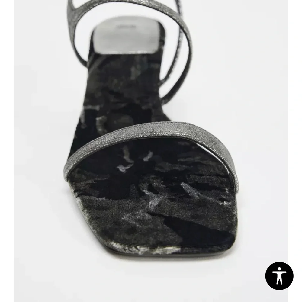 HIGH HEELED VELVET DRAWING SANDALS - Picture 3 of 8